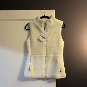 White Fabletics Fleece Vest - Size small